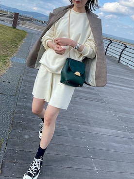 「mignon（ミニョン）のアイテム（スウェット）」を使った、mioさん（レディース・166cm）の春コーディネート