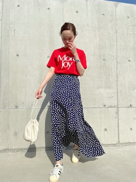 「mignon（ミニョン）のアイテム（スカート）」を使った、mioさん（レディース・166cm）の春コーディネート