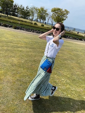 「mignon（ミニョン）のアイテム（スカート）」を使った、mioさん（レディース・165cm）の春コーディネート