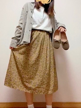 「小花柄」｜「アイテム（バレエシューズ）」を使った、kakipiさん（レディース・159cm）の秋コーディネート