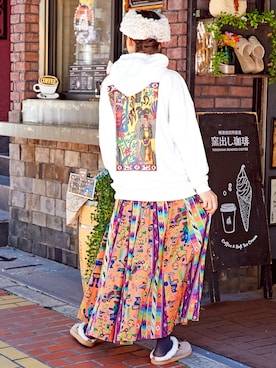 「チャイハネ（チャイハネ）のアイテム（スカート）」を使った、Zenyaさん（レディース・158cm）の秋コーディネート
