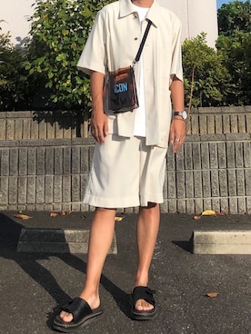 「JUNRED（ジュンレッド）のアイテム（ショルダーバッグ）」を使った、えーきち【62kg】さん（メンズ・169cm）の秋コーディネート