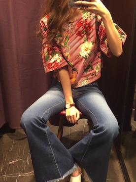 「ZARA（ザラ）のアイテム（トップス、レッド系）」を使った、桧山えり梛さん（レディース・175cm）の春コーディネート