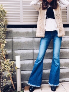 「paranoia paradiso（パラノイアパラディーソ）の【paranoia paradiso】スーパーワイドデニム（デニムパンツ、ブルー系）」を使った、桧山えり梛さん（レディース・175cm）の春コーディネート