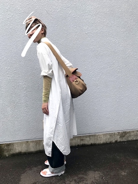 「グラミチ」｜「アイテム（シャツワンピース）」を使った、Chinkkarinさん（レディース・165cm）の夏コーディネート