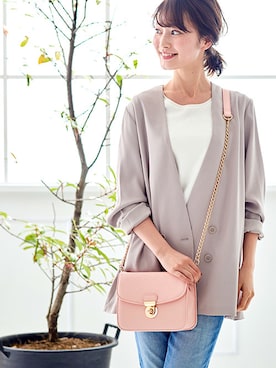 「ALTROSE（アルトローズ）のアイテム」を使った、ALTROSE_officialさん（レディース・161cm）の夏コーディネート