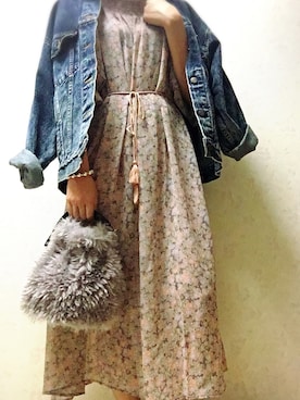 「w closet」｜「アイテム（デニムジャケット）」を使った、momoさん（レディース・162cm）の秋コーディネート