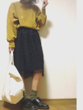 「ゆるカジ」｜「アイテム（スウェット）」を使った、momoさん（レディース・162cm）の秋コーディネート