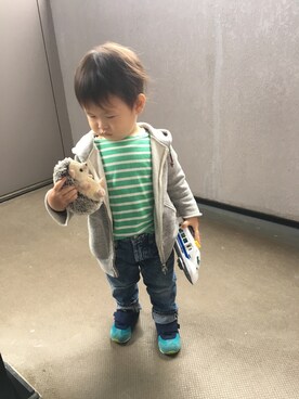 「ボーダー×デニム」｜「アイテム（その他）」を使った、HARU‎🐾さん（キッズ・80cm）の春コーディネート