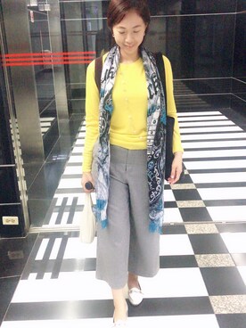 「NET（ネット）のアイテム（スラックス）」を使った、Erica Chenさん（レディース・167cm）の春コーディネート