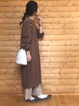 「リブニットパンツ」｜「アイテム（ワンピース/ドレス）」を使った、yukariさん（レディース・168cm）の秋コーディネート