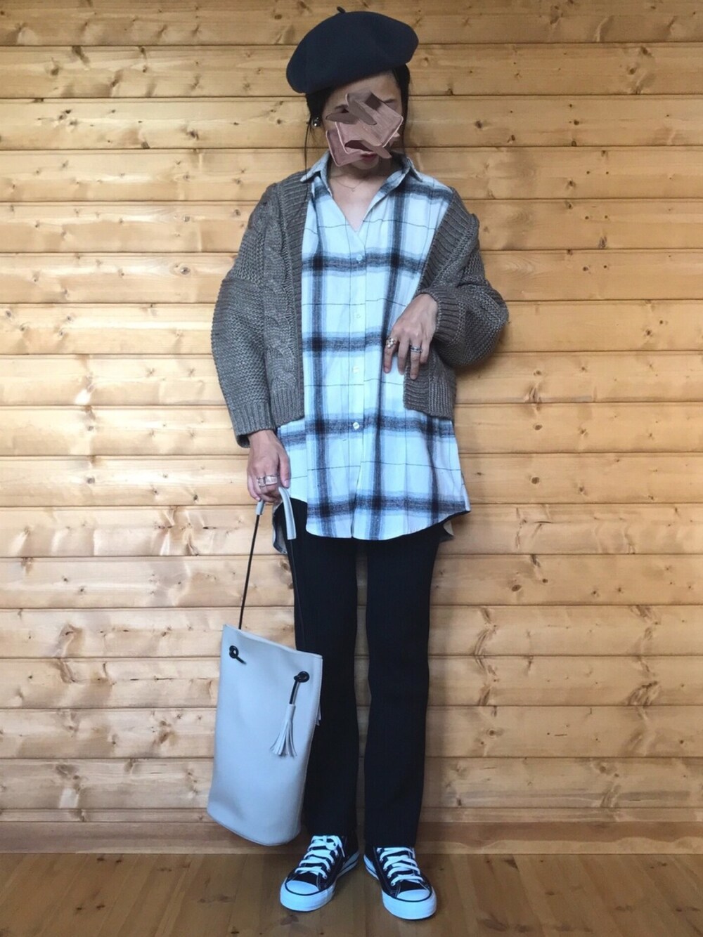 「サニーレーベル、リップスター、チェック柄に恋してる、ロレール、LAULHERE 、Sonny　Label、LIPSTAR、パピヨネ(PAPILLONNER)、PAPILLONNER(PAPILLONNER)、anq.」｜「URBAN RESEARCH Sonny Labelのケーブルガウンニット（カーディガン/ボレロ、ブラウン系）」を使った、yukariさん（レディース・168cm）の秋コーディネートの1枚目の写真
