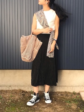 「アイテム（バンダナ/スカーフ、ホワイト系）」を使った、yukariさん（レディース・168cm）の夏コーディネート