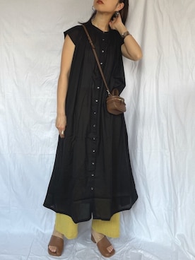 「petitcro（プティクロ）のpetitcro  ワイドバングル PCKB1901001（バングル/リストバンド）」を使った、yukariさん（レディース・168cm）の春コーディネート