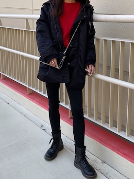 「MOUSSY（マウジー）のHW Rebirth L/BLACK SKINNY（デニムパンツ）」を使った、mさん（レディース・167cm）の春コーディネート