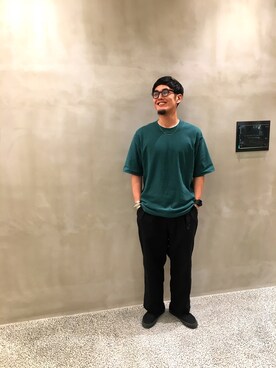 「BEAUTY&YOUTH UNITED ARROWS（ビューティーアンドユースユナイテッドアローズ）のアイテム（Tシャツ/カットソー、グリーン系）」を使った、Daiki Yamamotoさん（メンズ・177cm）の春コーディネート