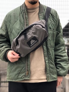 「アイテム（ボディバッグ/ウエストポーチ）」を使った、ヤマサキさん（メンズ・170cm）の冬コーディネート