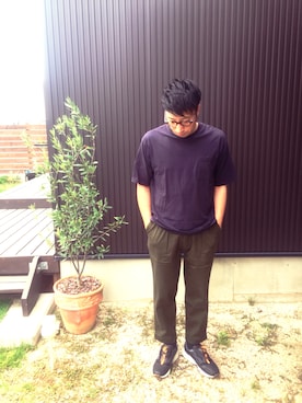 「BASECONTROL（ベースコントロール）のアイテム（パンツ）」を使った、S.SAKさん（メンズ・172cm）の秋コーディネート