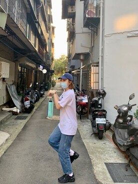 「NEW BALANCE（ニューバランス）のNew Balance ニューバランス ML703BC(D) TRIPLE BK(BC)（スニーカー）」を使った、Doraさん（レディース・173cm）の春コーディネート