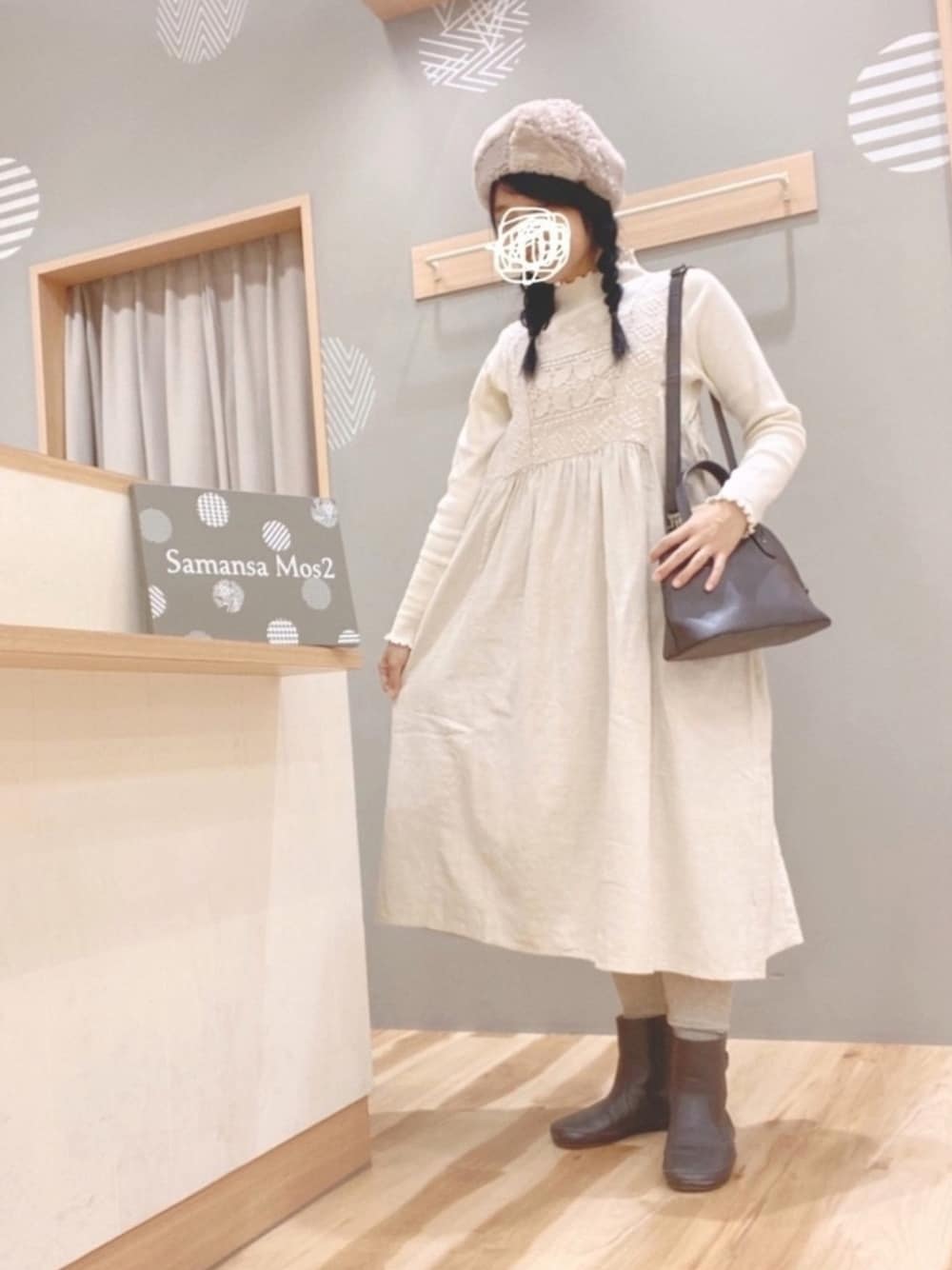 「サマンサ モスモス(Samansa Mos2)、サマンサモスモス、ワンピース、キナリ、ブーツ、ベレー帽、ナチュラル、ガーリー、おしゃれさんと繋がりたい、いいね&フォロー よろしくお願いします☺︎」｜「Samansa Mos2のパッチワークベレー（ハンチング/ベレー帽、ベージュ系）」を使った、344.☺︎さん（レディース・160cm）の秋コーディネートの1枚目の写真