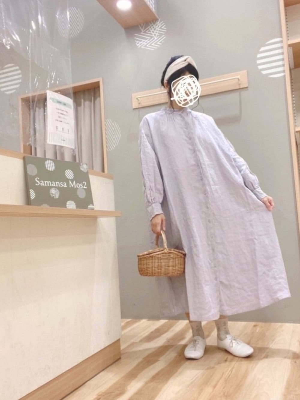 「Samansa Mos2、サマンサ モスモス(Samansa Mos2)、35周年、Slowlinen、リネン、ワンピース、ナチュラル、春コーデ、おしゃれさんと繋がりたい、いいね&フォロー よろしくお願いします☺︎」｜「Samansa Mos2の35th【Slowlinen】スカーフ刺繍ワンピース（ワンピース、パープル系）」を使った、344.☺︎さん（レディース・160cm）の春コーディネートの1枚目の写真