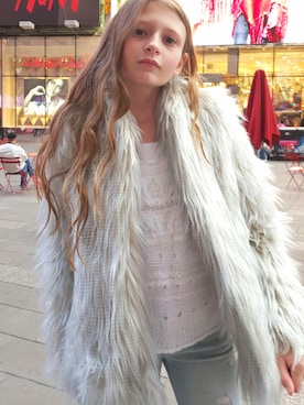 「Abercrombie&Fitch（アバークロンビーアンドフィッチ）のアイテム（ダウンジャケット/コート）」を使った、ElizabethModel さん（レディース・155cm）の冬コーディネート