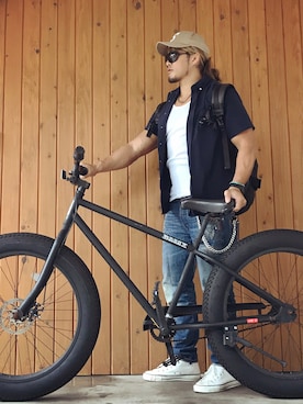 棚橋弘至さん（メンズ・181cm）の夏コーディネート