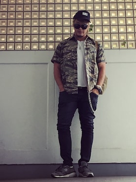 「8100（ハッセンヒャク）のアイテム」を使った、棚橋弘至さん（メンズ・181cm）の夏コーディネート