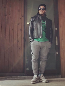 「CAPTAIN FIN（キャプテンフィン）のアイテム」を使った、棚橋弘至さん（メンズ・181cm）の冬コーディネート