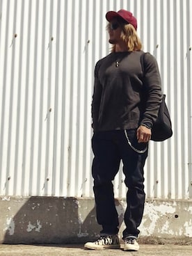 「NIKE（ナイキ）のアイテム（デニムパンツ）」を使った、棚橋弘至さん（メンズ・181cm）の春コーディネート