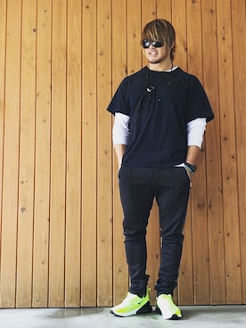 「8100（ハッセンヒャク）のアイテム」を使った、棚橋弘至さん（メンズ・181cm）の春コーディネート