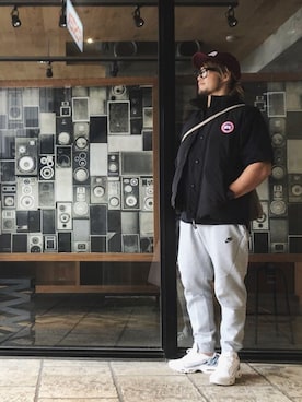 「Saturdays NYC（サタデーズ ニューヨークシティ ）のアイテム（スウェット）」を使った、棚橋弘至さん（メンズ・181cm）の秋コーディネート