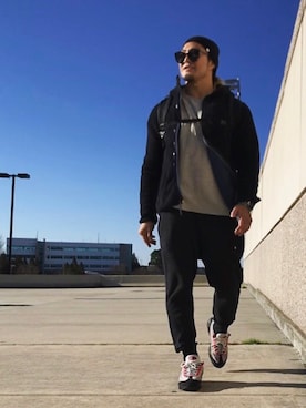 「Relwen（レルウェン）のアイテム」を使った、棚橋弘至さん（メンズ・181cm）の冬コーディネート
