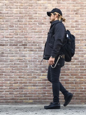 「FILSON（フィルソン）のアイテム（キャップ）」を使った、棚橋弘至さん（メンズ・181cm）の春コーディネート