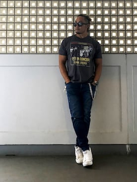 「CDG（シーディージー）のアイテム（ジャケット/アウター）」を使った、棚橋弘至さん（メンズ・181cm）の秋コーディネート