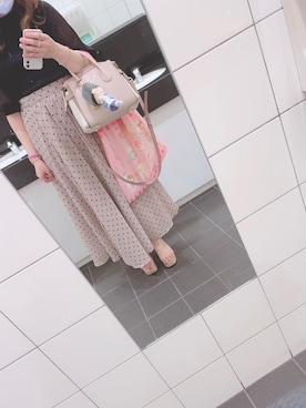 「GRL（グレイル）のドット柄フレアスカート（スカート、ベージュ系）」を使った、わーさん（レディース・147cm）の春コーディネート