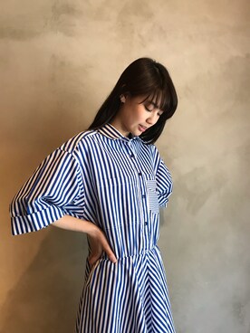 「古着女子」｜「アイテム（シャツワンピース）」を使った、OTENTさん（レディース・165cm）の夏コーディネート