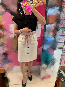 《田中みな実さん着用》配色リボンベルトタイトスカートを使った人気ファッションコーディネート - WEAR