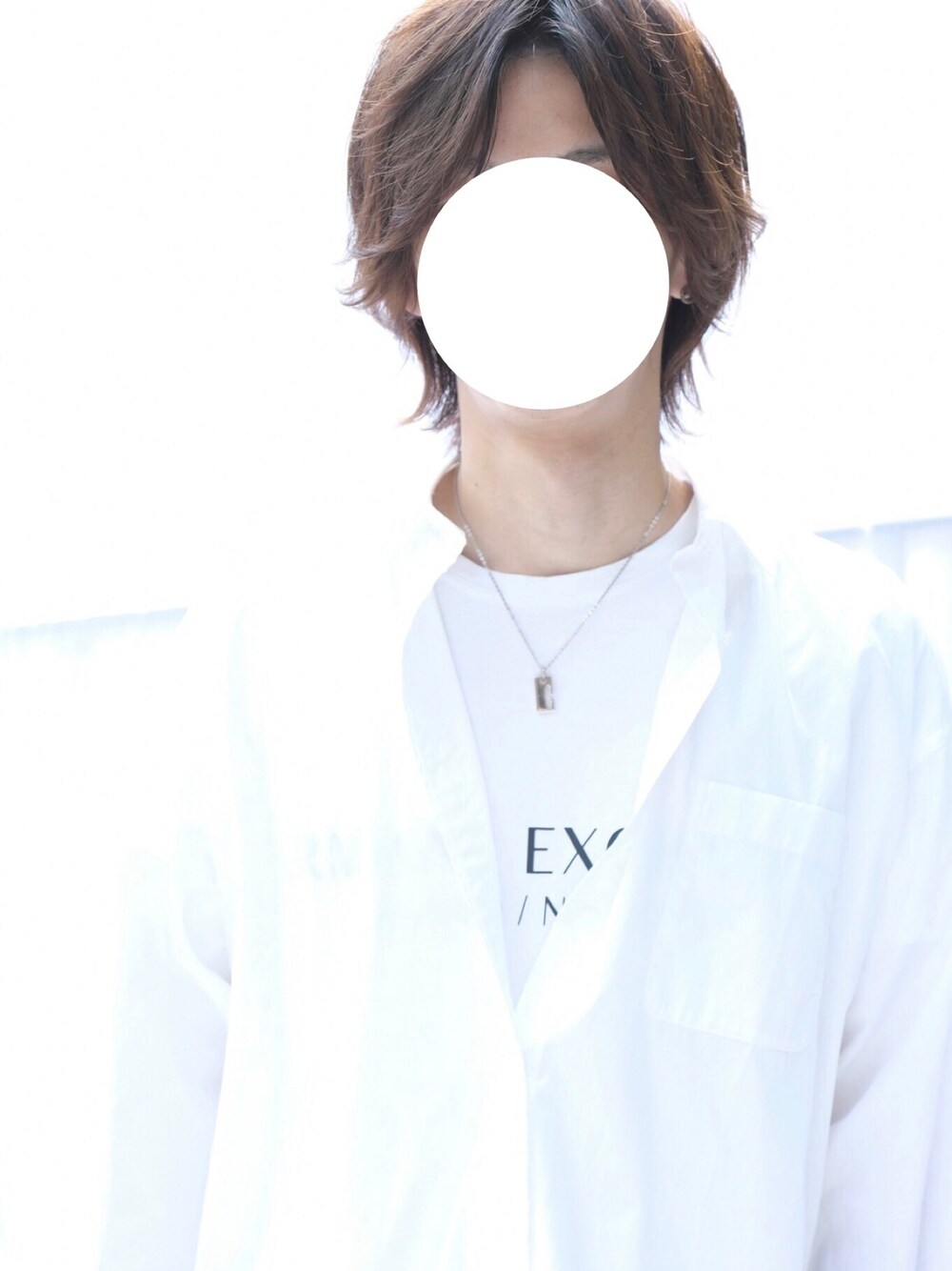 「おしゃれさんと繋がりたい、秋服、今日のコーデ、大人コーデ、きれいめカジュアル、シャツスタイル」｜「ARMANI EXCHANGEの【A|Xアルマーニ エクスチェンジ】ロゴプリント　半袖クルーネックTシャツ/REGULAR（Tシャツ/カットソー、ホワイト系）」を使った、タッキーさん（メンズ・175cm）の秋コーディネートの1枚目の写真