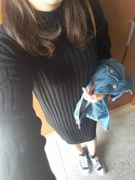 「しまむら（シマムラ）のアイテム（ニット/セーター、ブラック系）」を使った、☆あーみー☆さん（レディース・156cm）の秋コーディネート