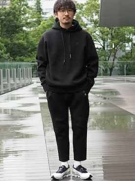 「Gramicci（グラミチ）のアイテム（パーカー）」を使った、B:MING by BEAMS MENさん（メンズ・171cm）の秋コーディネート