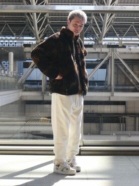 「Lee（リー）のアイテム（その他パンツ）」を使った、B:MING by BEAMS MENさん（メンズ・175cm）の秋コーディネート