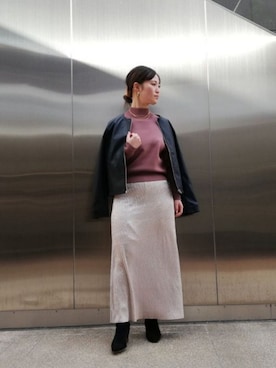 「ラメスカート」｜「アイテム（ブルゾン）」を使った、AKIさん（レディース・160cm）の冬コーディネート