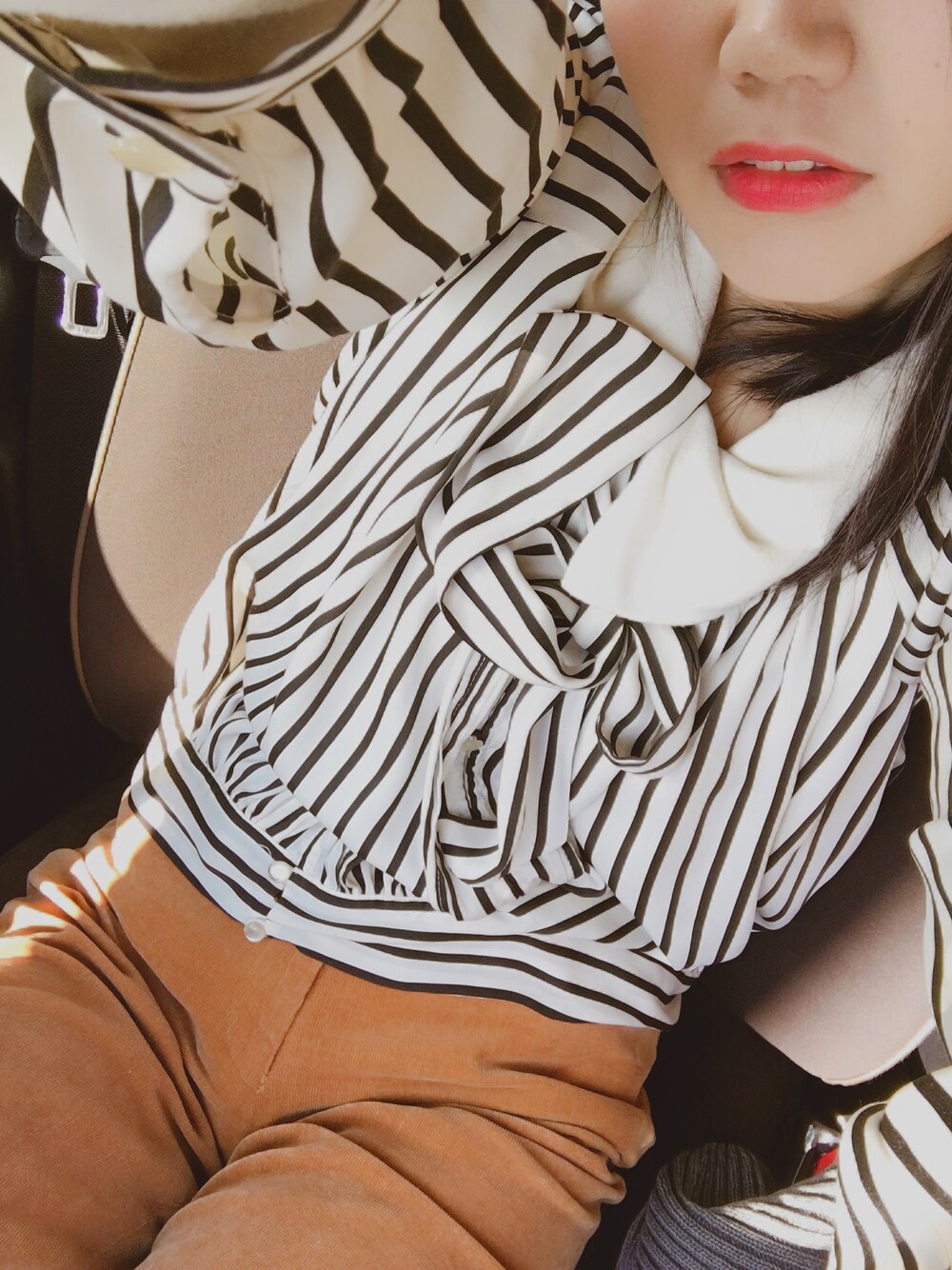 「オータム、ボーダー、Gパン、ootd」｜「PAGEBOYのアイテム（シャツ/ブラウス、ホワイト系）」を使った、mami hamaさん（レディース・160cm）の秋コーディネートの1枚目の写真