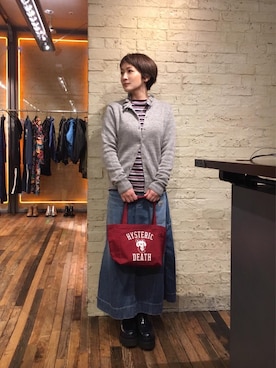 「アイテム（トートバッグ、レッド系）」を使った、つぼねさん（レディース・153cm）の冬コーディネート