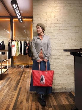 「アイテム（トートバッグ、レッド系）」を使った、つぼねさん（レディース・153cm）の春コーディネート