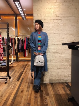 「アイテム（バックパック/リュック、シルバー系）」を使った、つぼねさん（レディース・153cm）の秋コーディネート