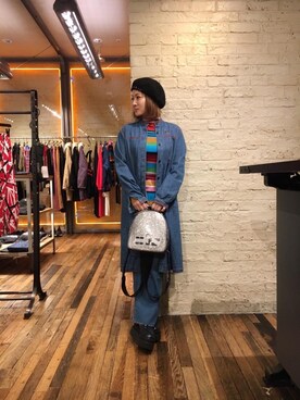 「アイテム（バックパック/リュック、シルバー系）」を使った、つぼねさん（レディース・153cm）の秋コーディネート