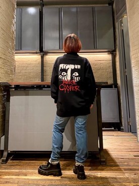 「ロックコーデ」｜「アイテム（スウェット）」を使った、つぼねさん（レディース・153cm）の冬コーディネート