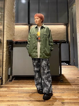 「ミリタリーコーデ」｜「アイテム（スウェットパンツ）」を使った、つぼねさん（レディース・153cm）の秋コーディネート